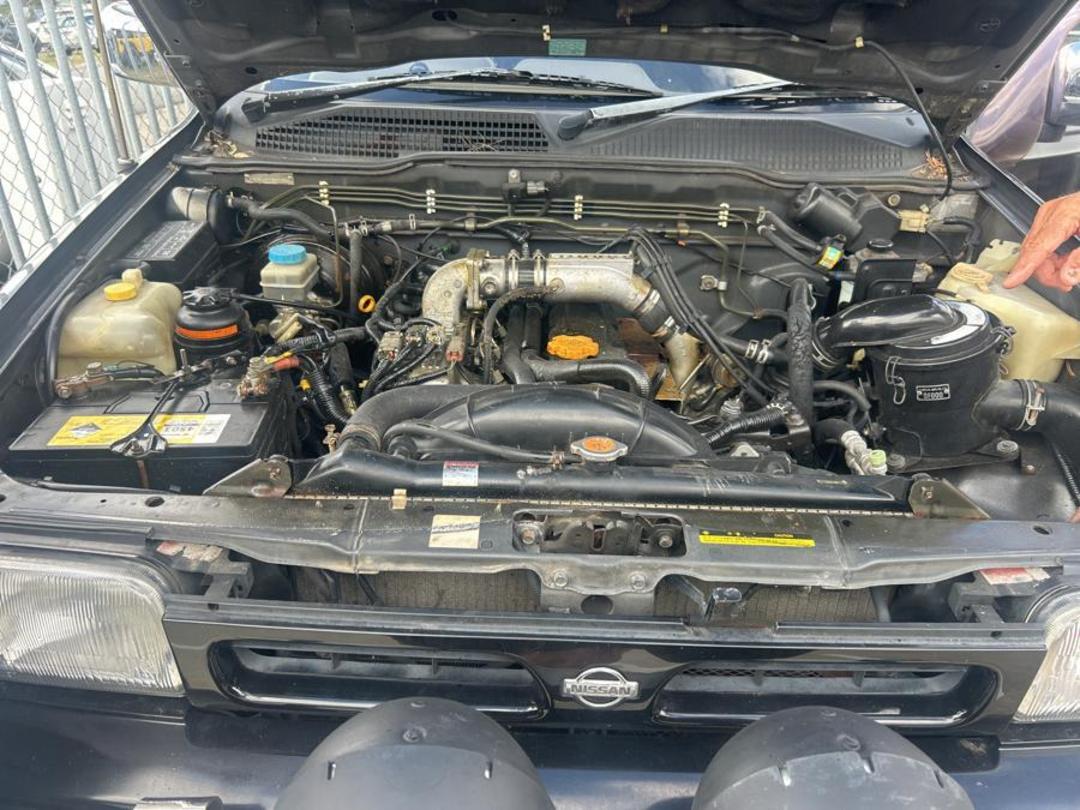 Photo '9' of Nissan Mistral