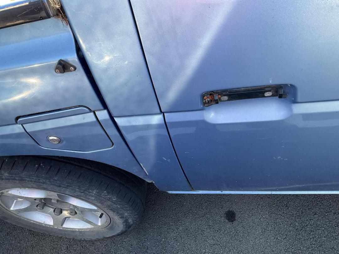 Photo '10' of Nissan Navara D/C W/S