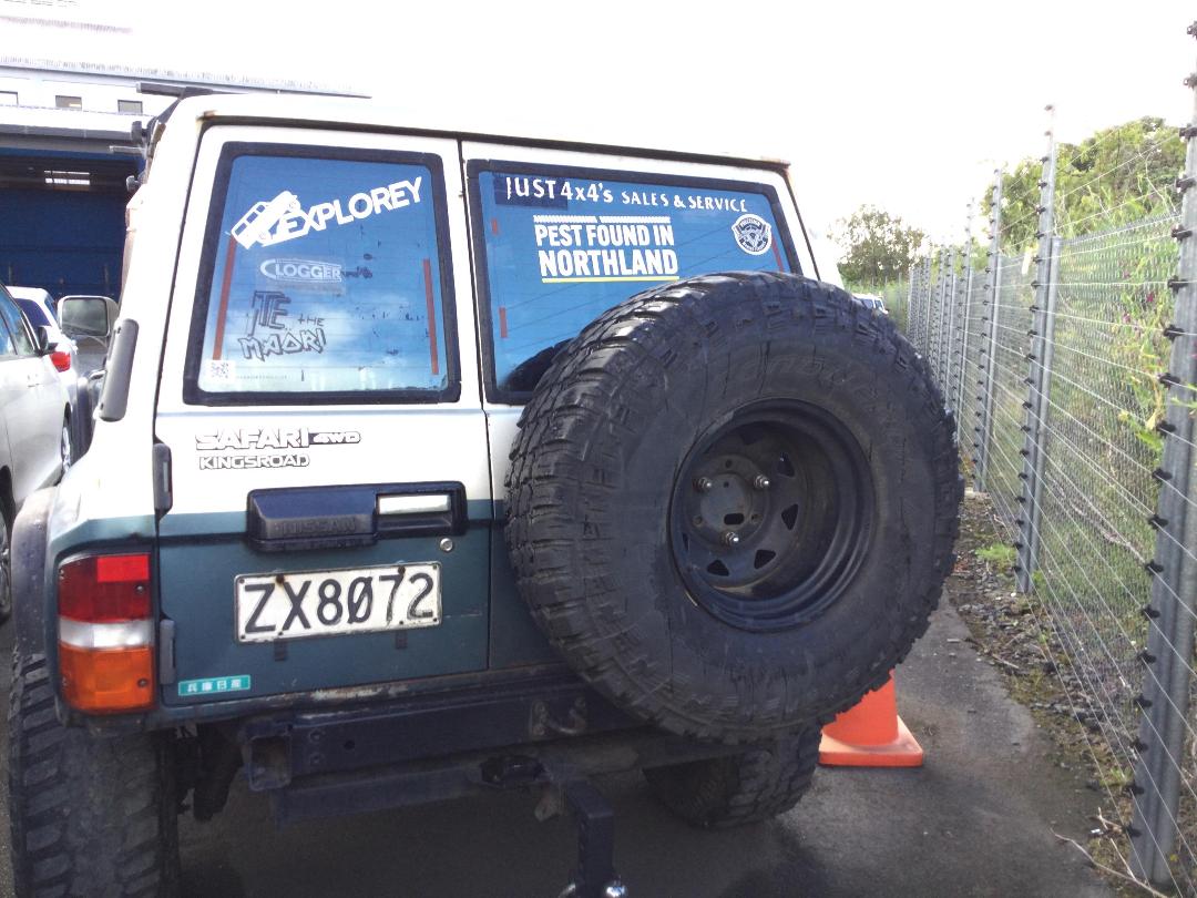 Photo '3' of Nissan Safari Kingsroad