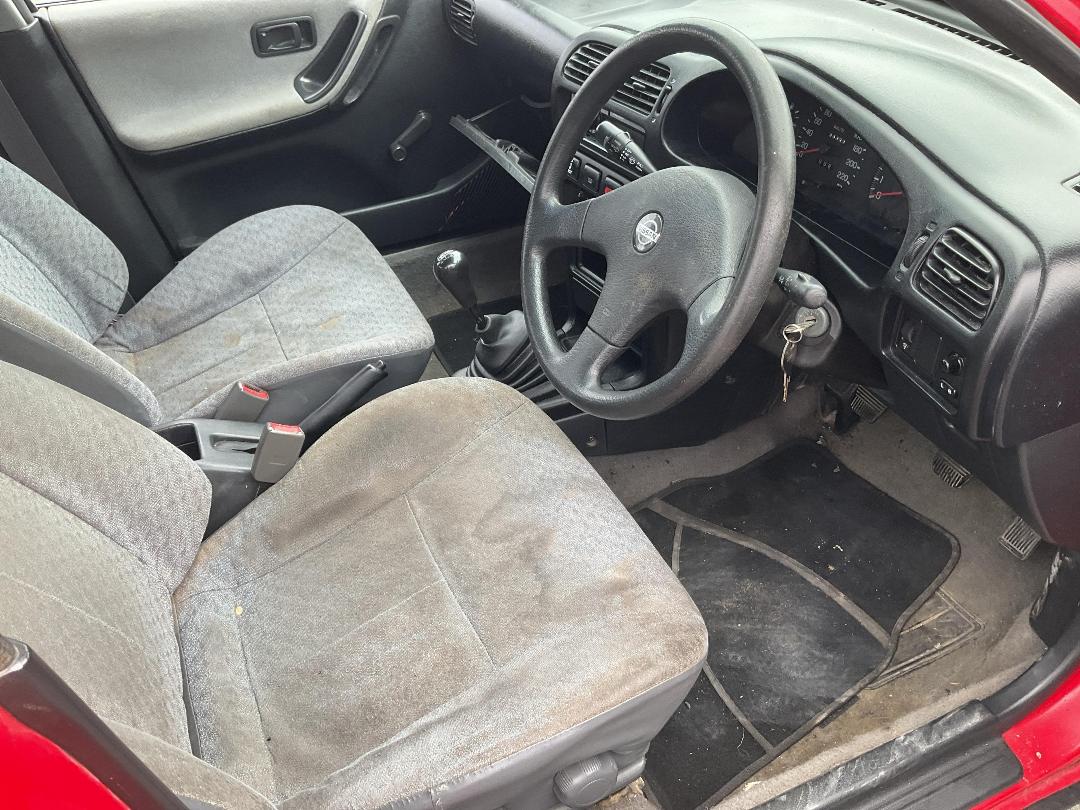 Photo '8' of Nissan Sentra Q Photo '8' of Nissan Sentra Q