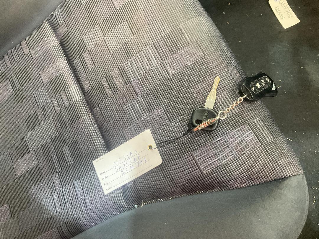 Photo '29' of Nissan Skyline