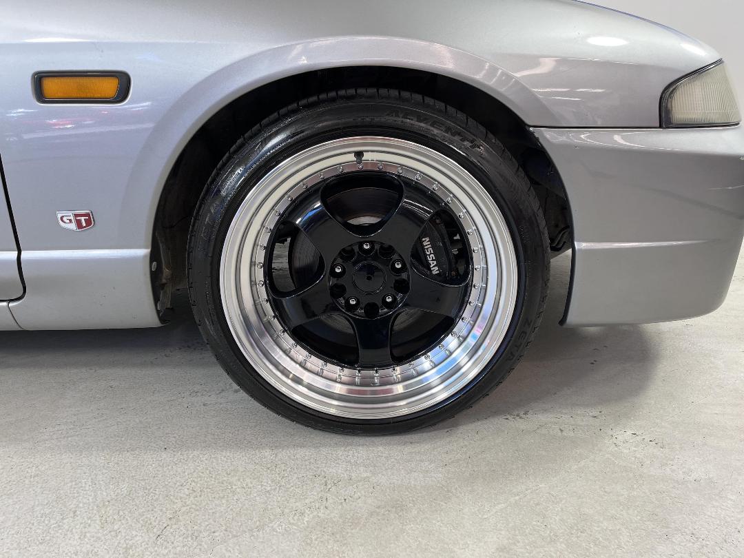 Photo '9' of Nissan Skyline