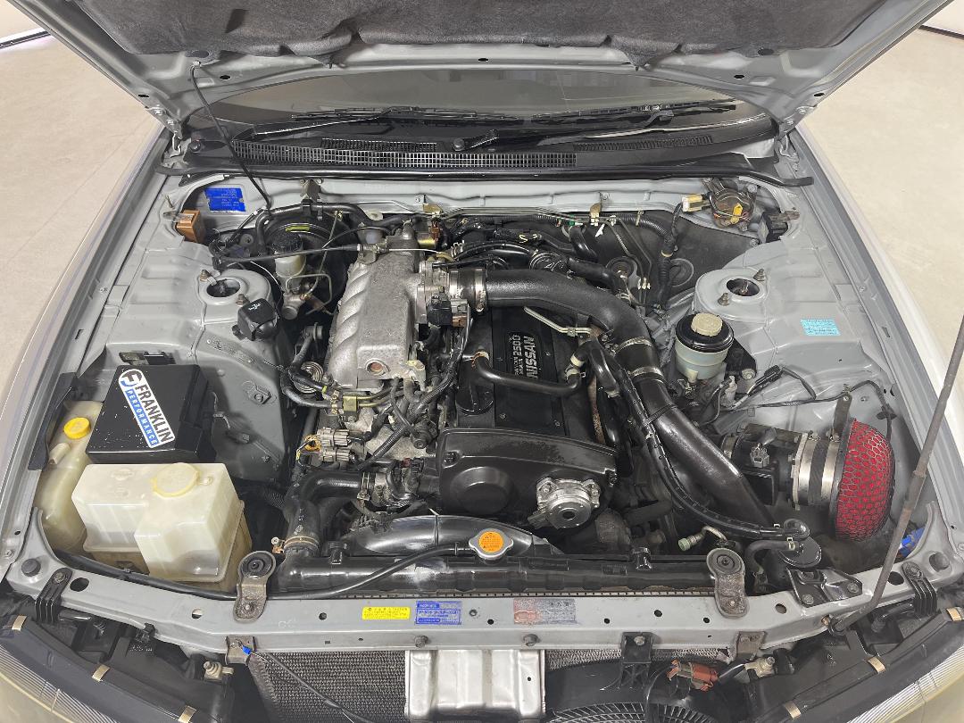 Photo '13' of Nissan Skyline