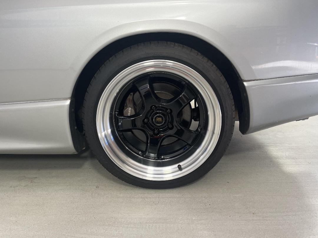 Photo '11' of Nissan Skyline