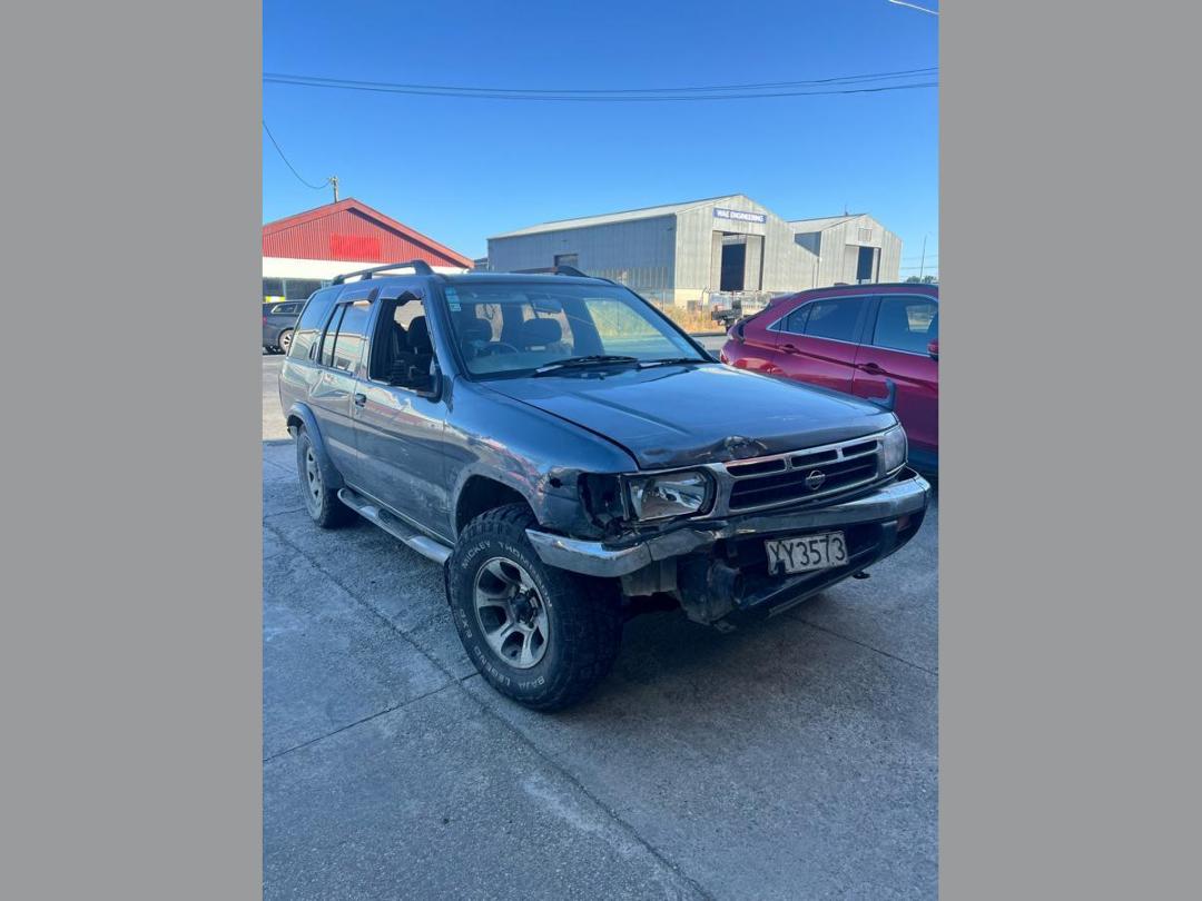 Photo '2' of Nissan Terrano R3M-R