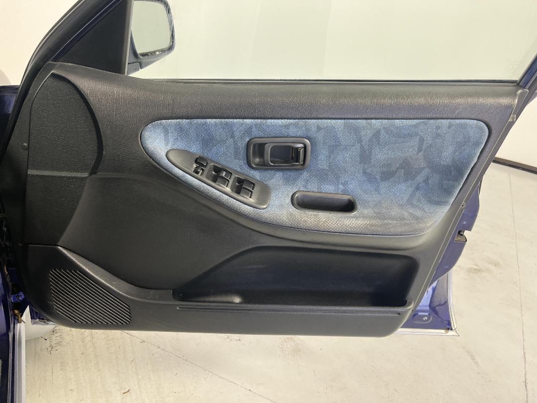 Photo '15' of Nissan Wingroad