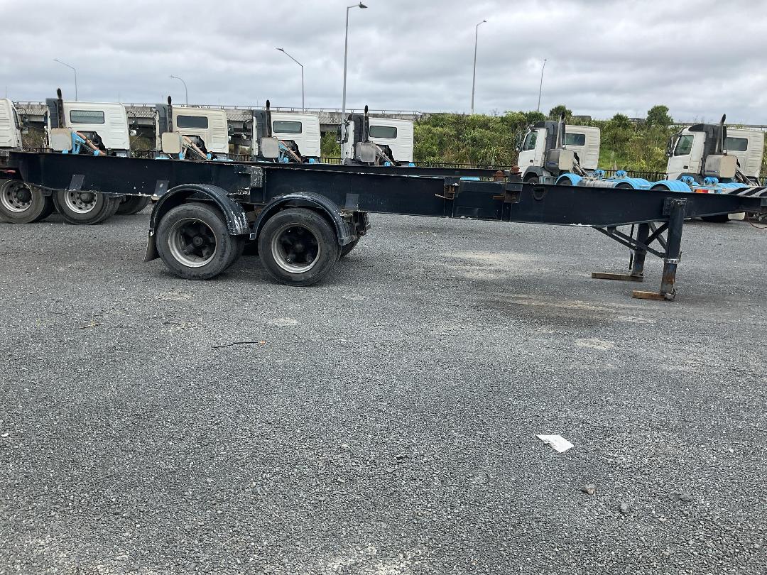 Photo '7' of STEELBRO SBSK33 SBS676 Skeletal Semi Photo '7' of STEELBRO SBSK33 SBS676 Skeletal Semi