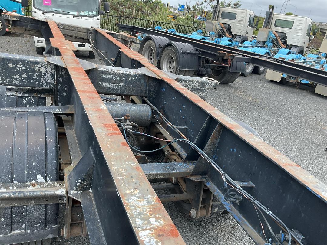 Photo '15' of STEELBRO SBSK33 SBS676 Skeletal Semi Photo '15' of STEELBRO SBSK33 SBS676 Skeletal Semi