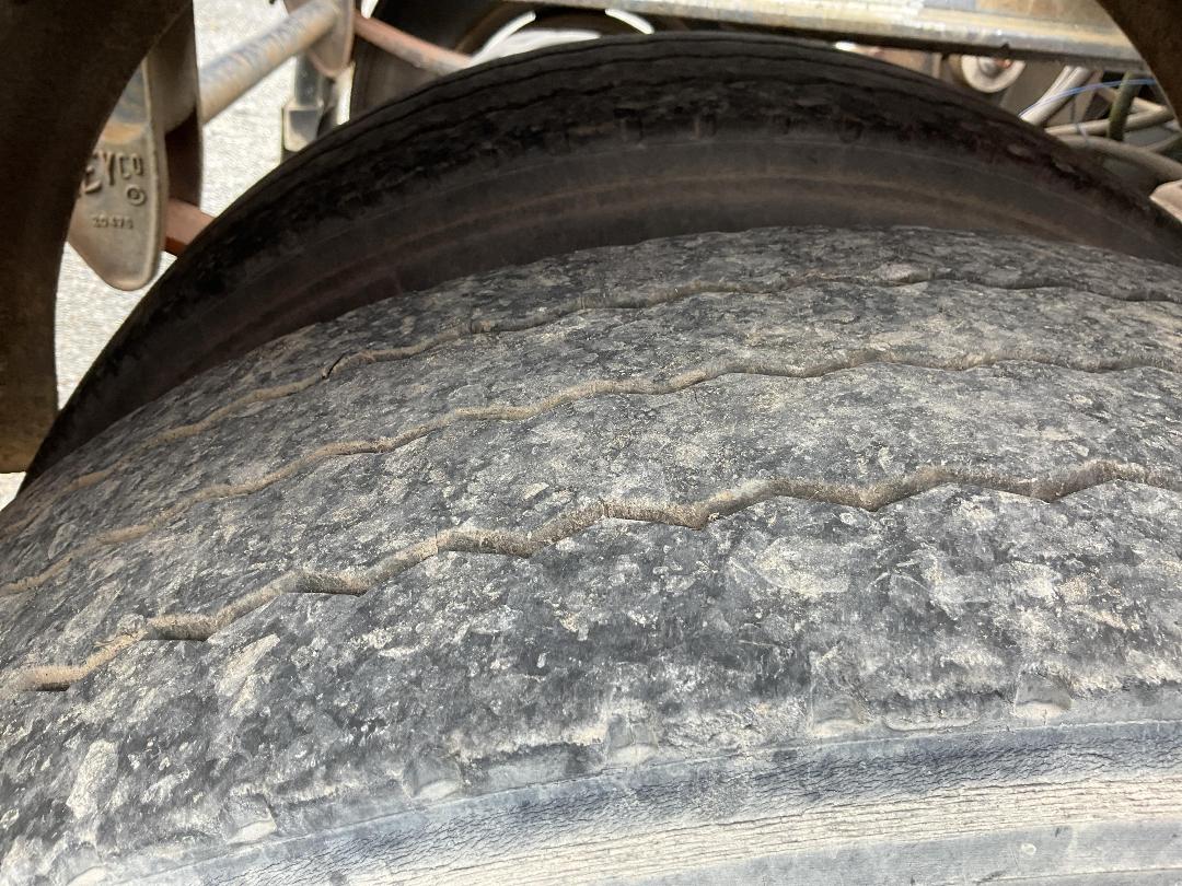 Photo '19' of STEELBRO SBSK33 SBS676 Skeletal Semi Photo '19' of STEELBRO SBSK33 SBS676 Skeletal Semi