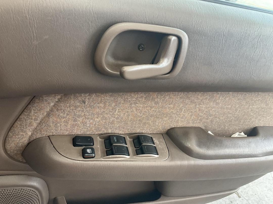 Photo '8' of Toyota Corolla XE-Saloon