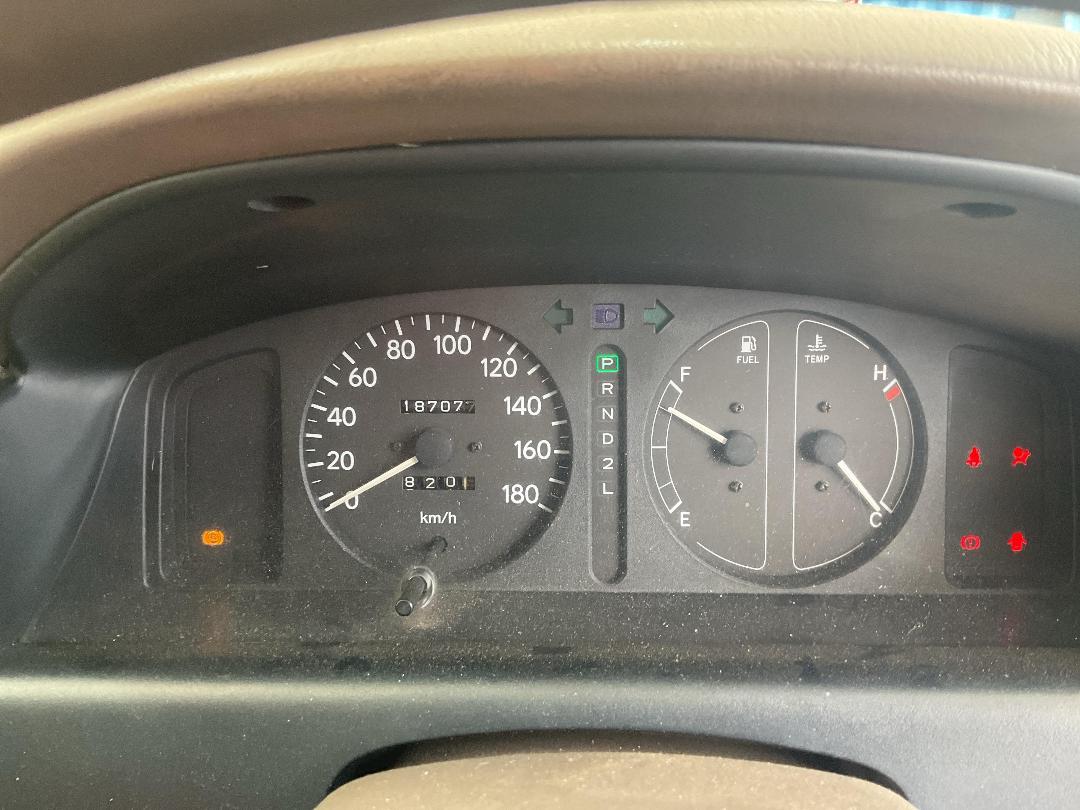 Photo '9' of Toyota Corolla XE-Saloon