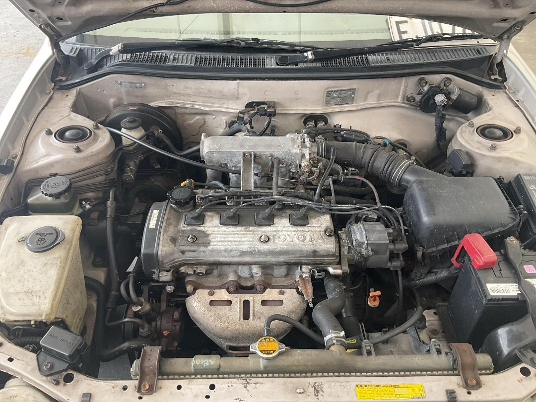 Photo '17' of Toyota Corolla XE-Saloon