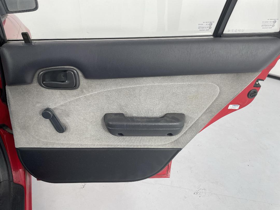 Photo '19' of Toyota Corolla