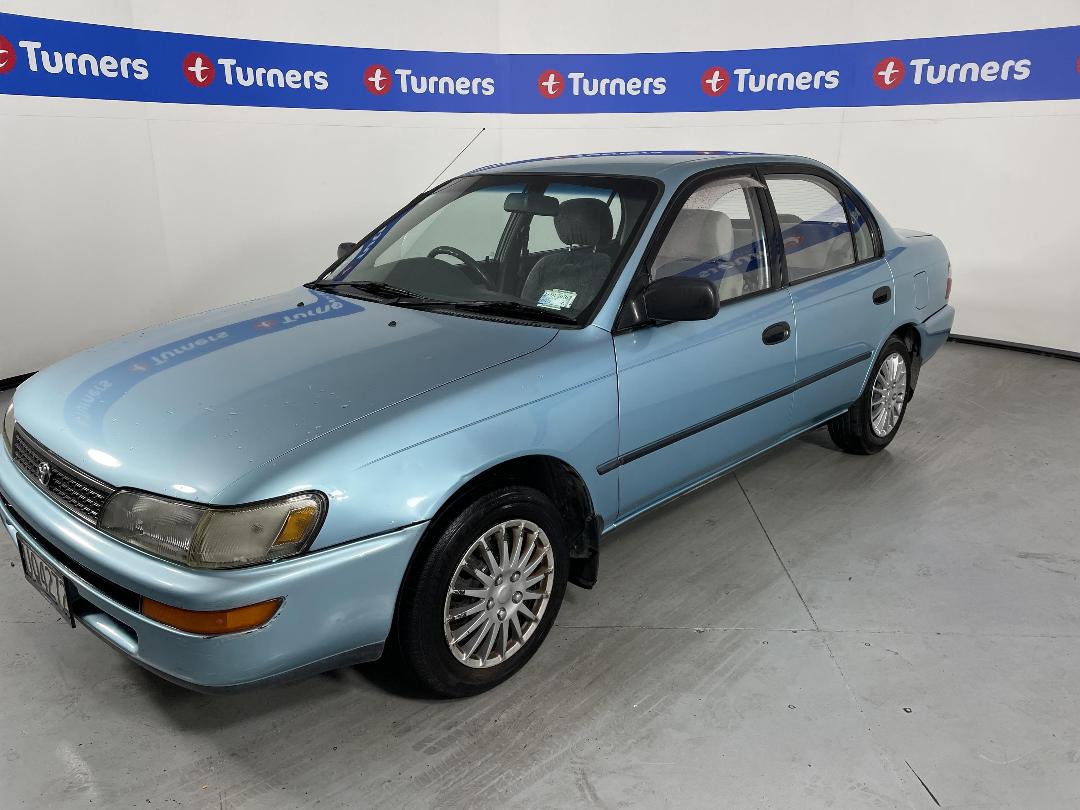 Photo '4' of Toyota Corolla