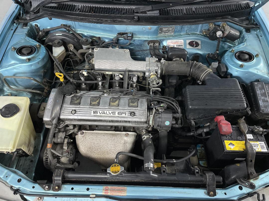 Photo '13' of Toyota Corolla