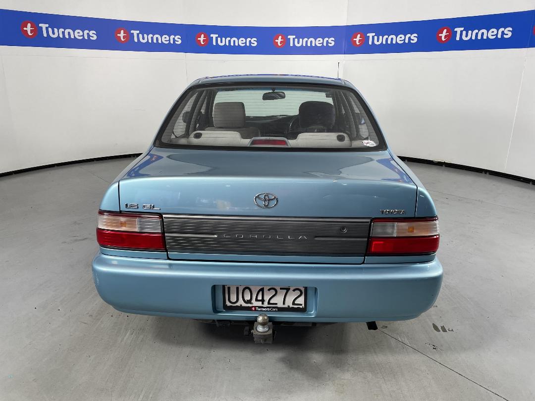 Photo '6' of Toyota Corolla
