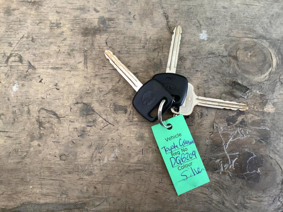 Photo '18' of Toyota Granvia