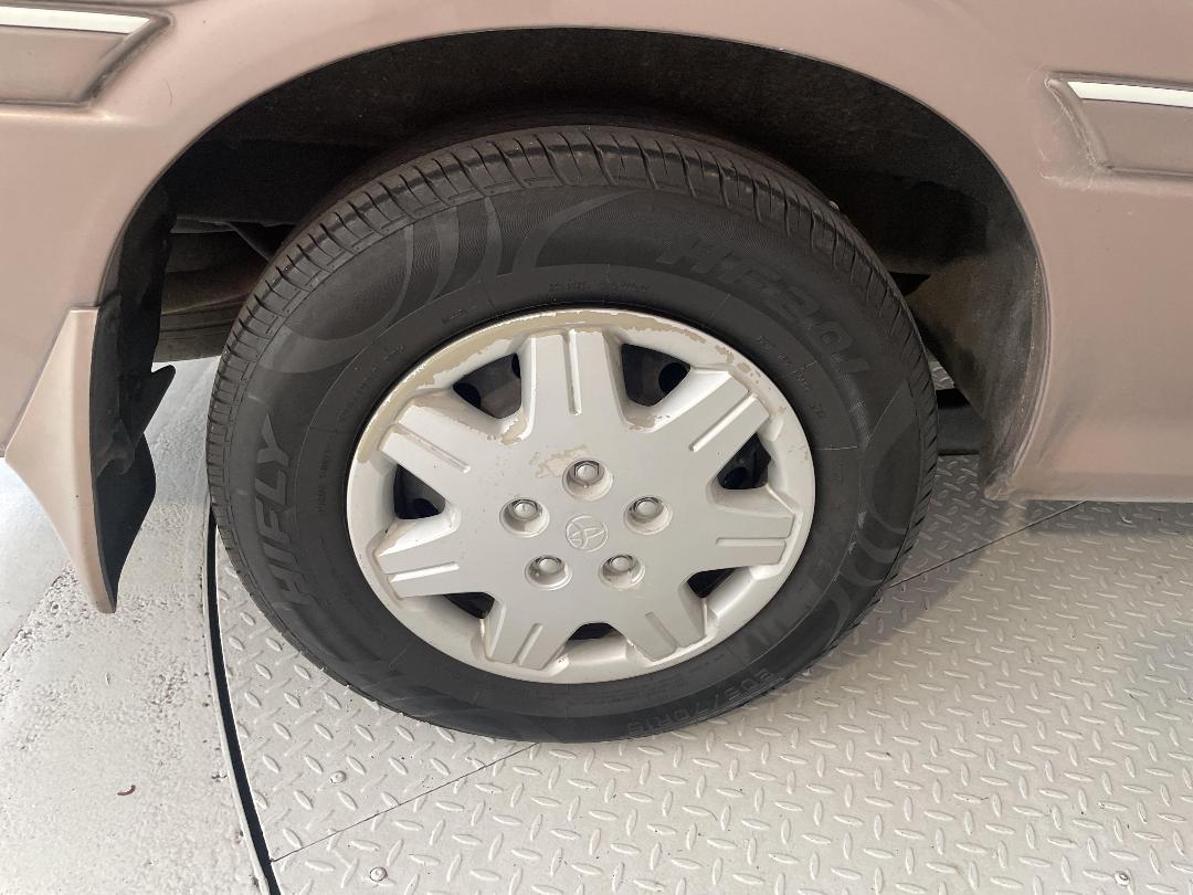 Photo '12' of Toyota Hiace