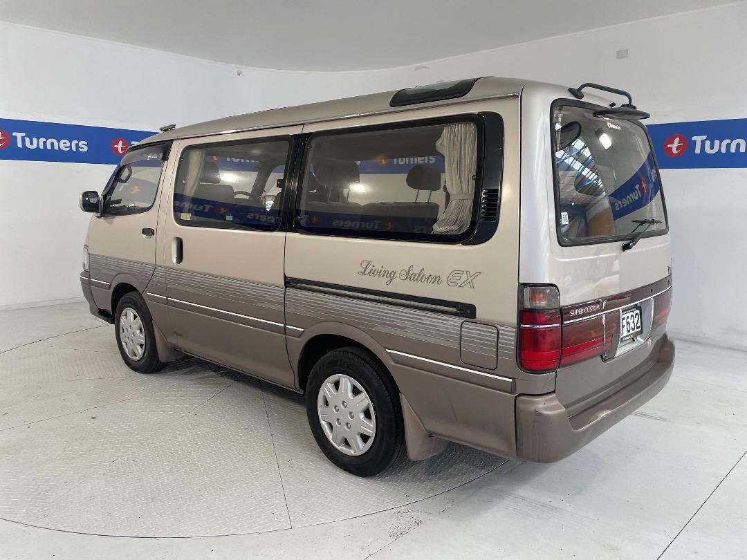 Photo '5' of Toyota Hiace