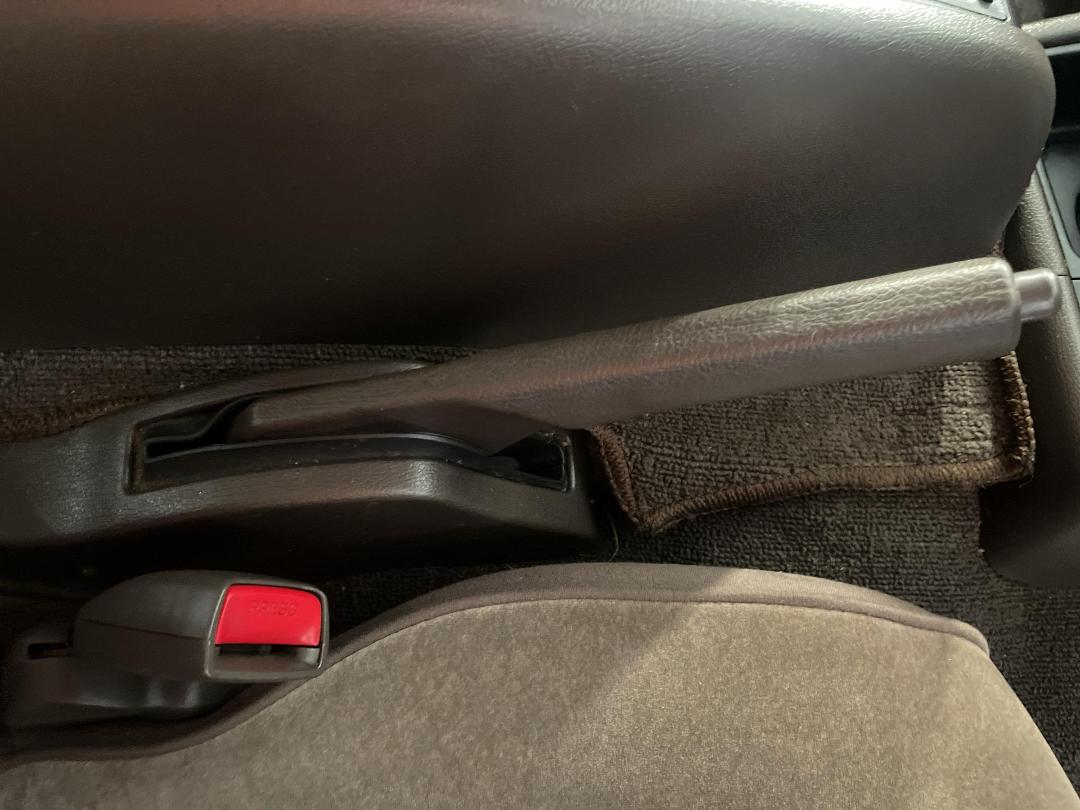 Photo '27' of Toyota Hiace