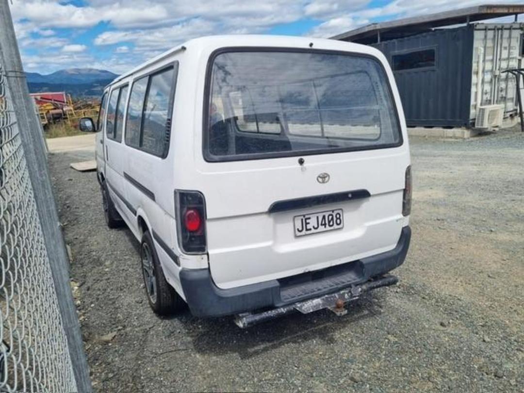 Photo '6' of Toyota Hiace ZL Photo '6' of Toyota Hiace ZL