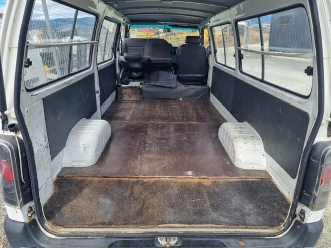 Photo '9' of Toyota Hiace ZL Photo '9' of Toyota Hiace ZL