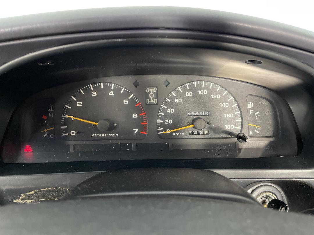 Photo '21' of Toyota Hilux