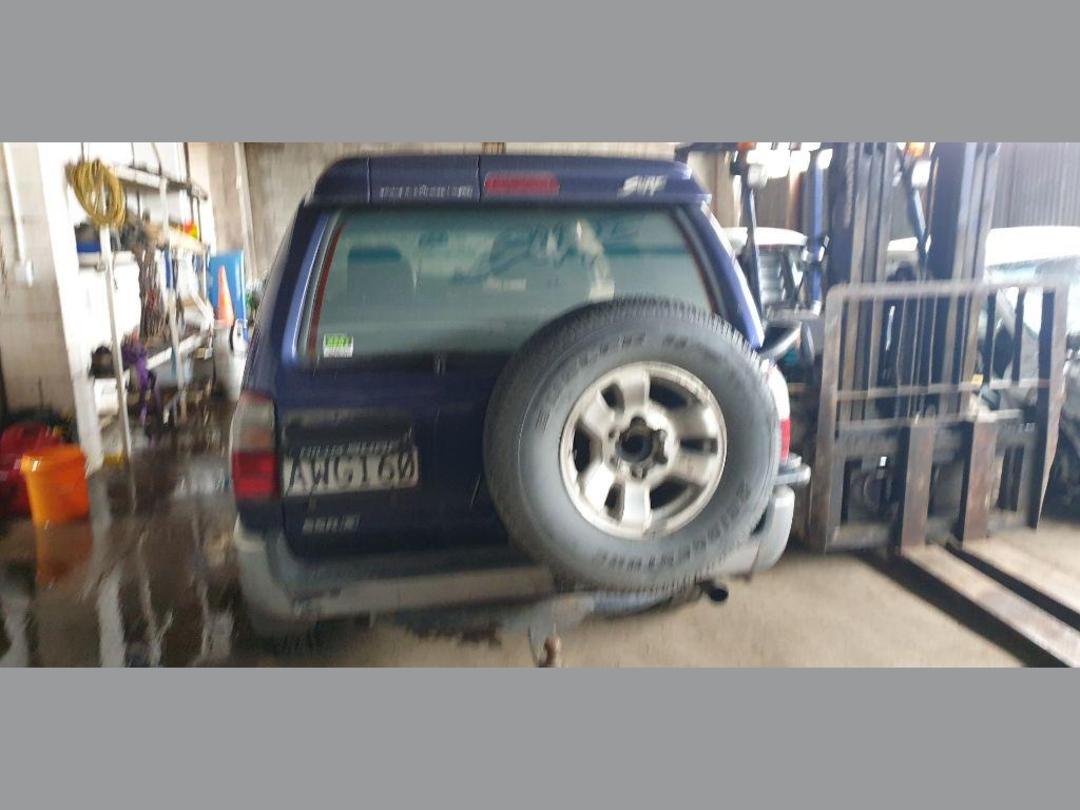 Photo '5' of Toyota Hilux Surf Photo '5' of Toyota Hilux Surf