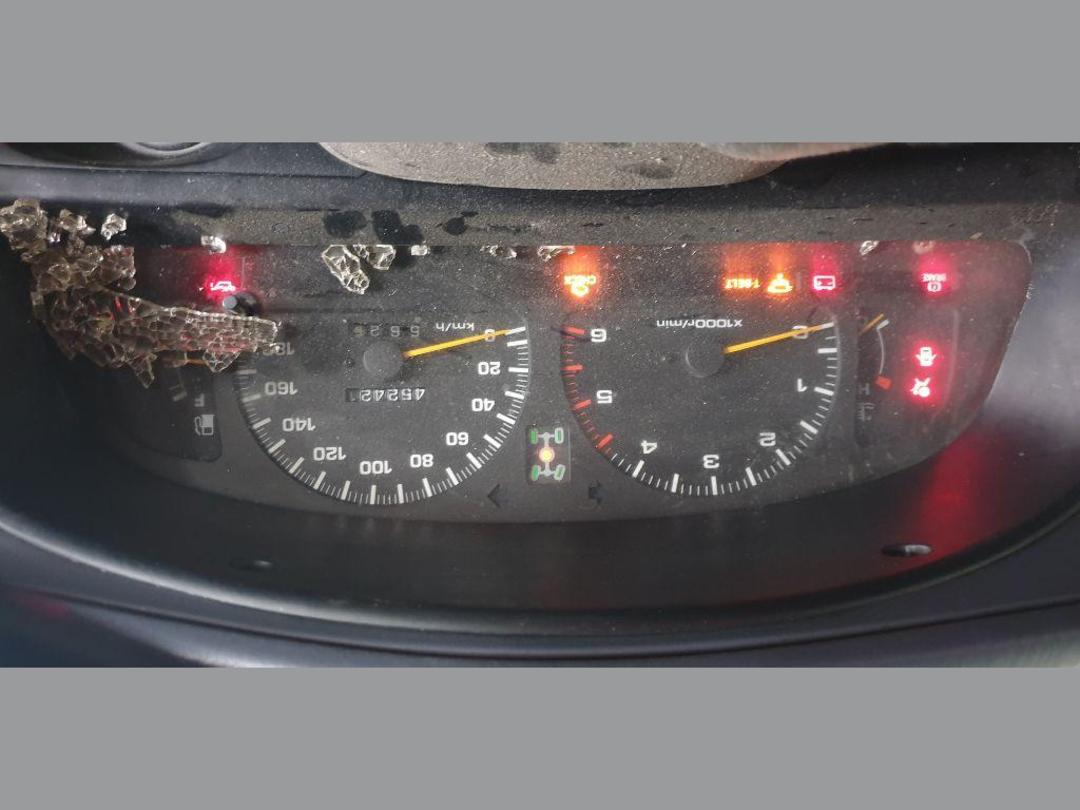 Photo '10' of Toyota Hilux Surf Photo '10' of Toyota Hilux Surf