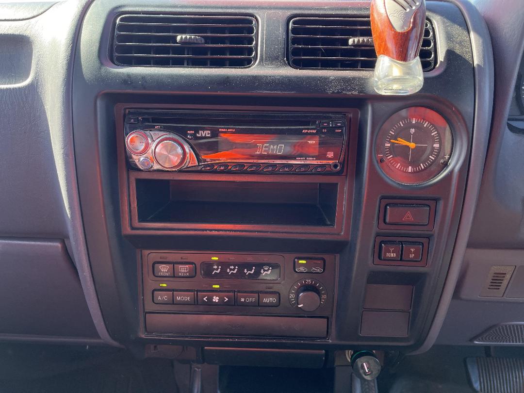 Photo '24' of Toyota Landcruiser Prado Landcruiser TX