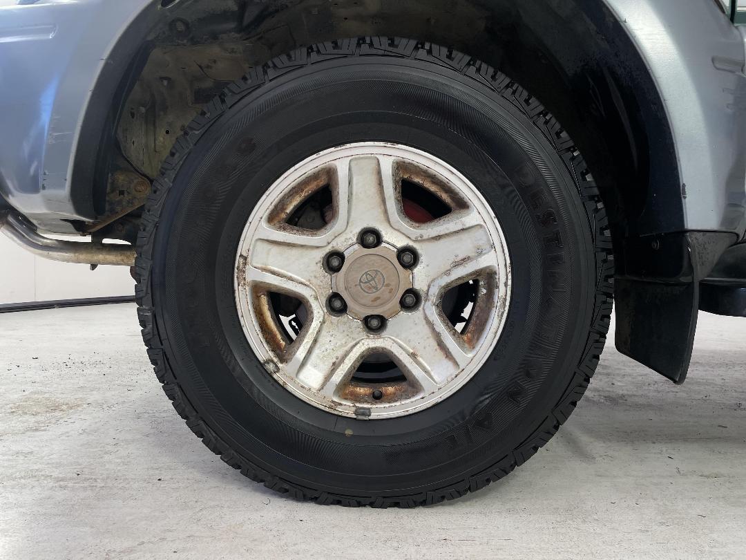 Photo '10' of Toyota Landcruiser Prado