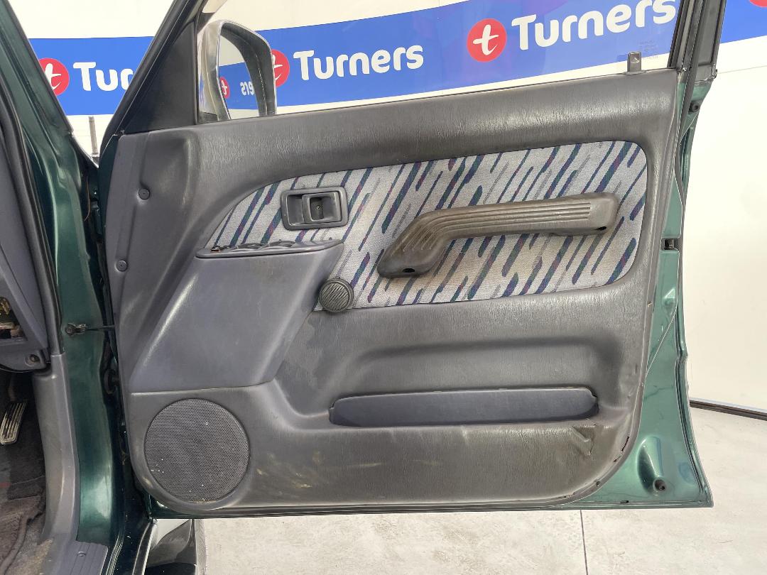 Photo '14' of Toyota Landcruiser Prado