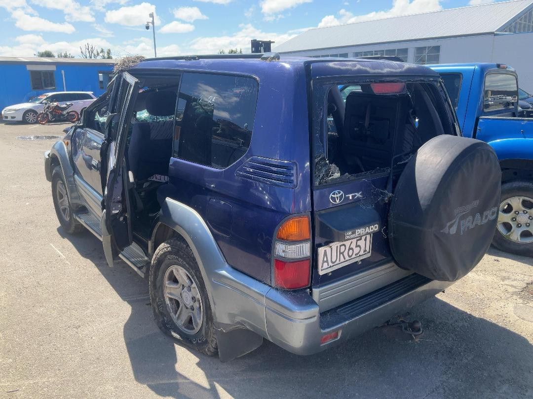 Photo '4' of Toyota Landcruiser Prado Landcruiser Photo '4' of Toyota Landcruiser Prado Landcruiser