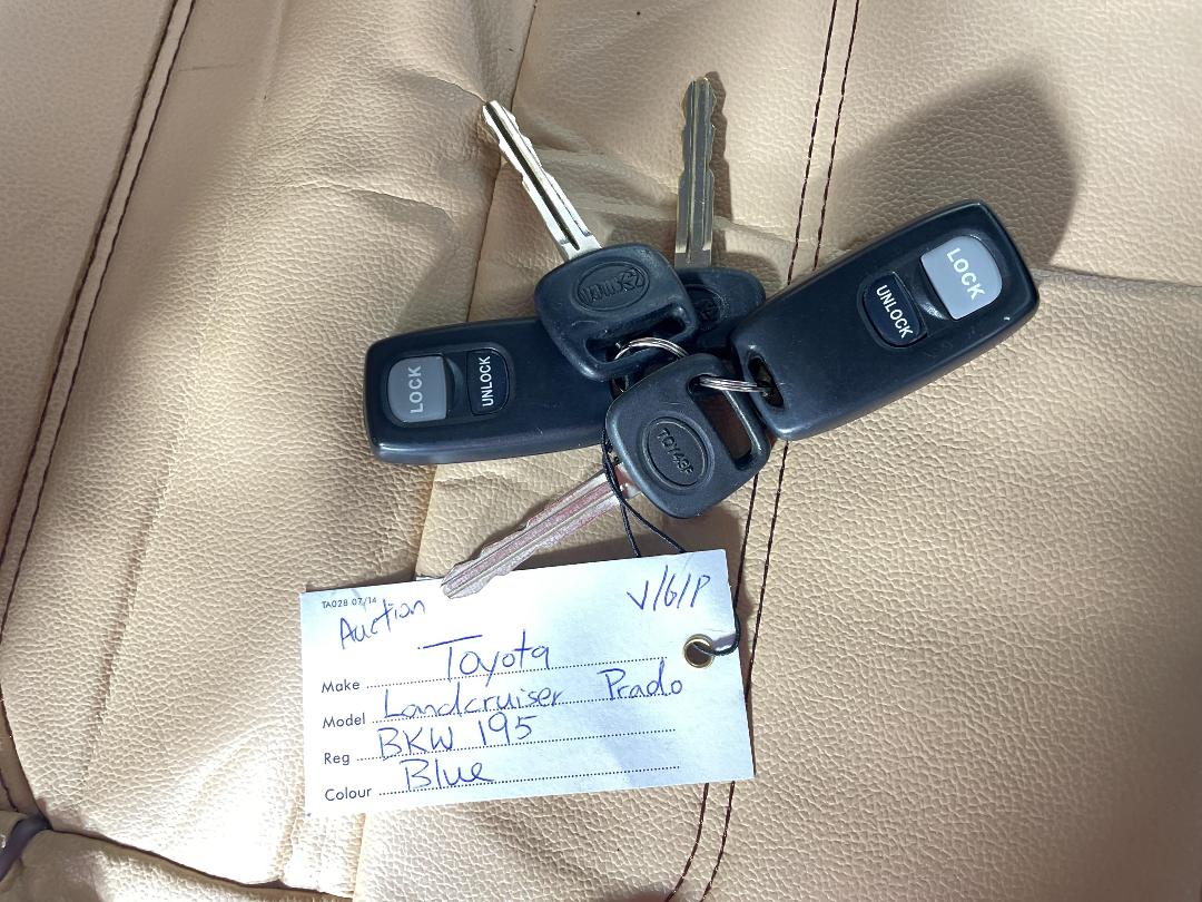 Photo '22' of Toyota Landcruiser Prado