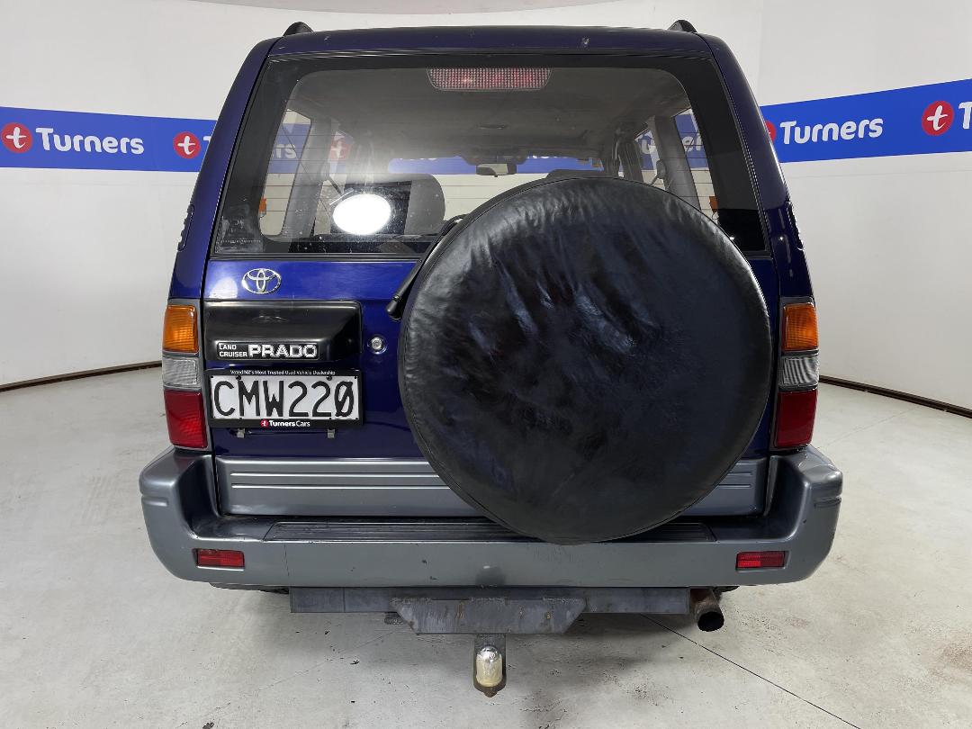 Photo '6' of Toyota Landcruiser Prado Photo '6' of Toyota Landcruiser Prado