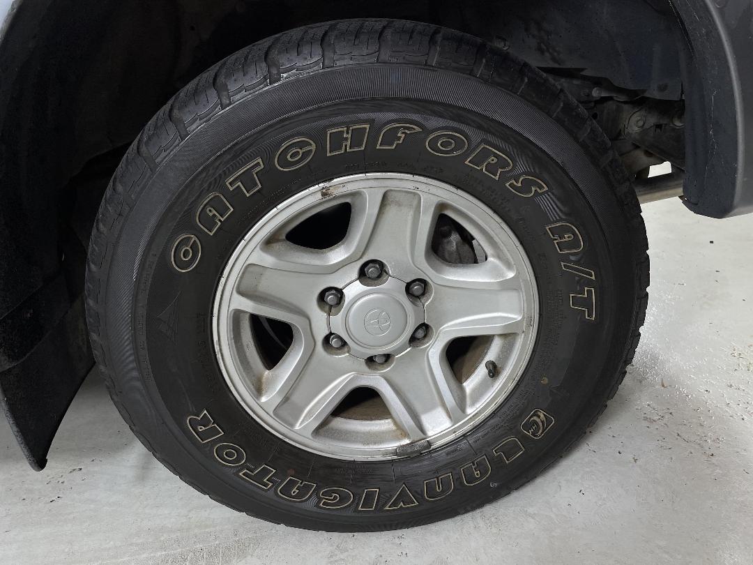 Photo '9' of Toyota Landcruiser Prado Photo '9' of Toyota Landcruiser Prado