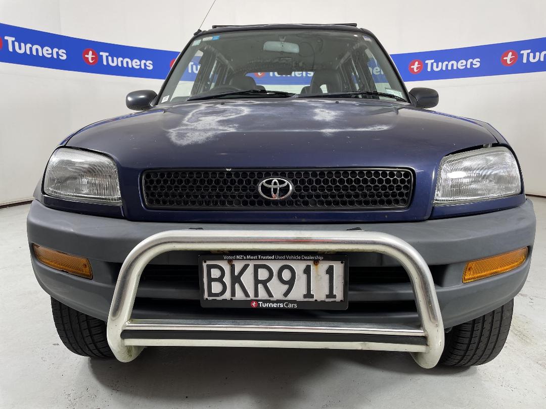 Photo '2' of Toyota Rav4