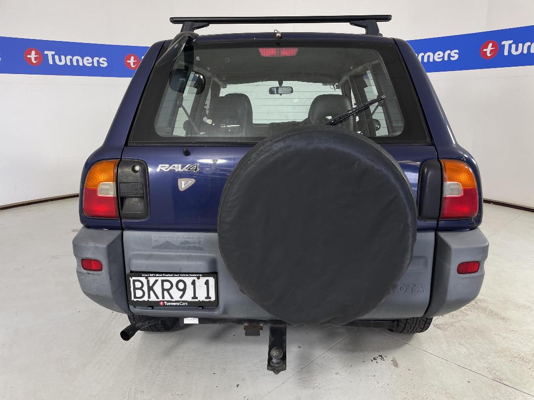 Photo '6' of Toyota Rav4