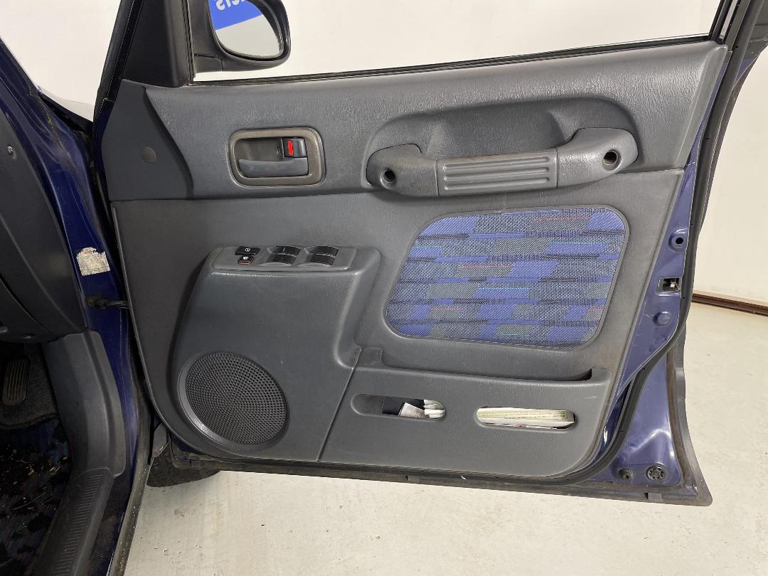 Photo '15' of Toyota Rav4