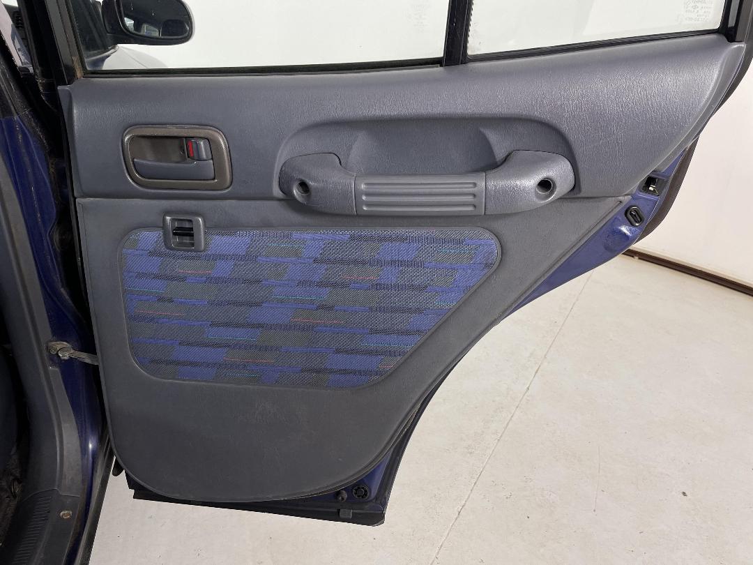 Photo '19' of Toyota Rav4