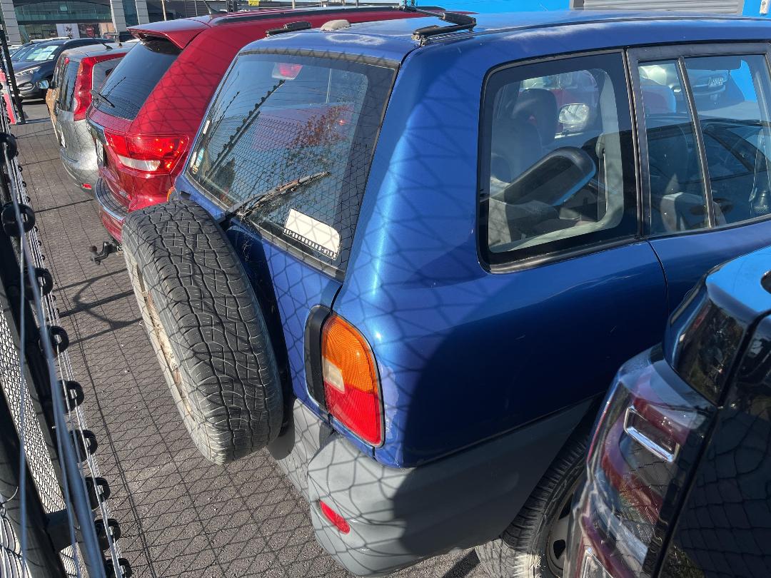 Photo '4' of Toyota Rav4 Photo '4' of Toyota Rav4