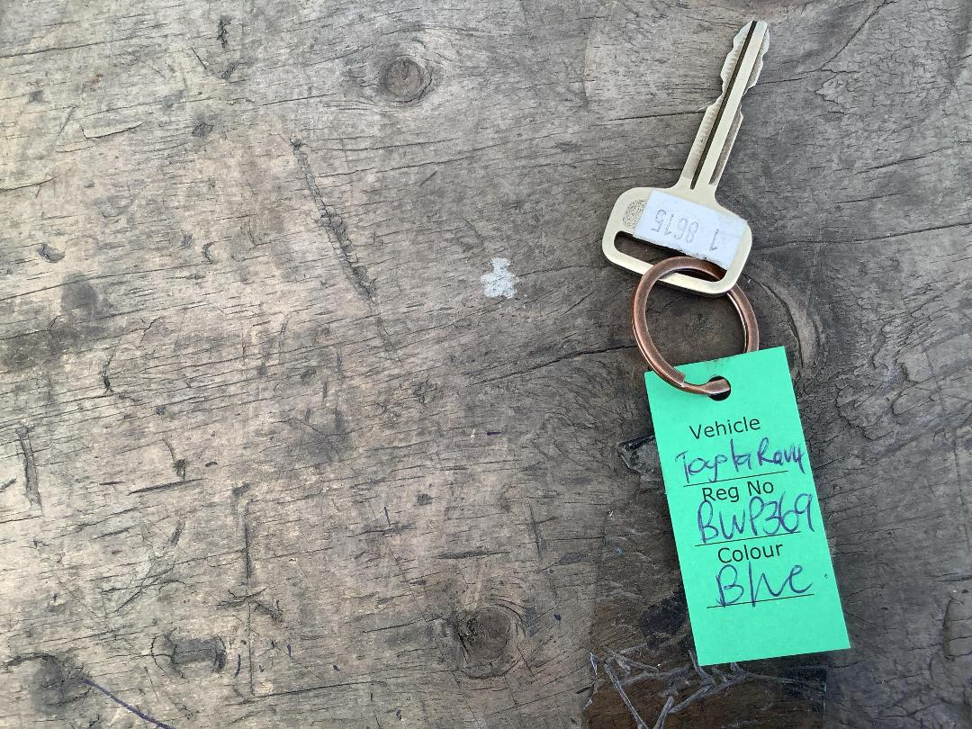 Photo '18' of Toyota Rav4