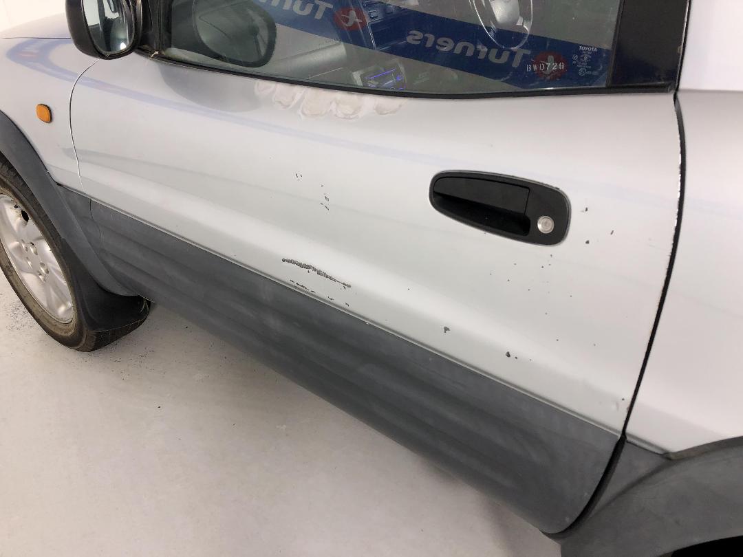 Photo '23' of Toyota Rav4