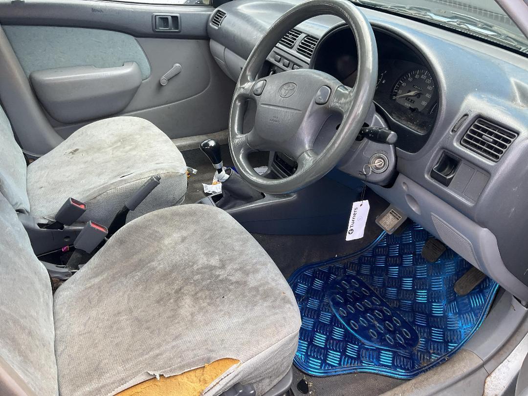 Photo '8' of Toyota Starlet Reflet F Photo '8' of Toyota Starlet Reflet F