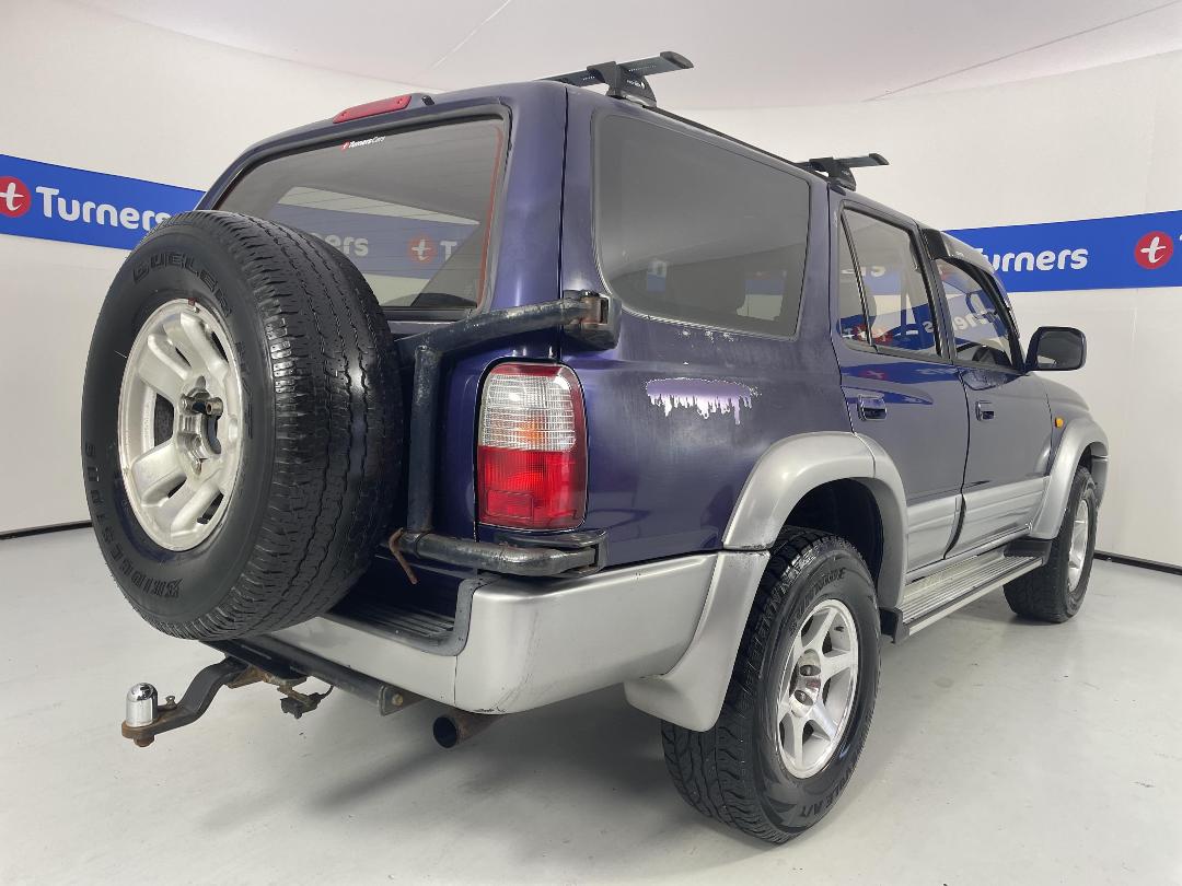 Photo '7' of Toyota Surf Photo '7' of Toyota Surf