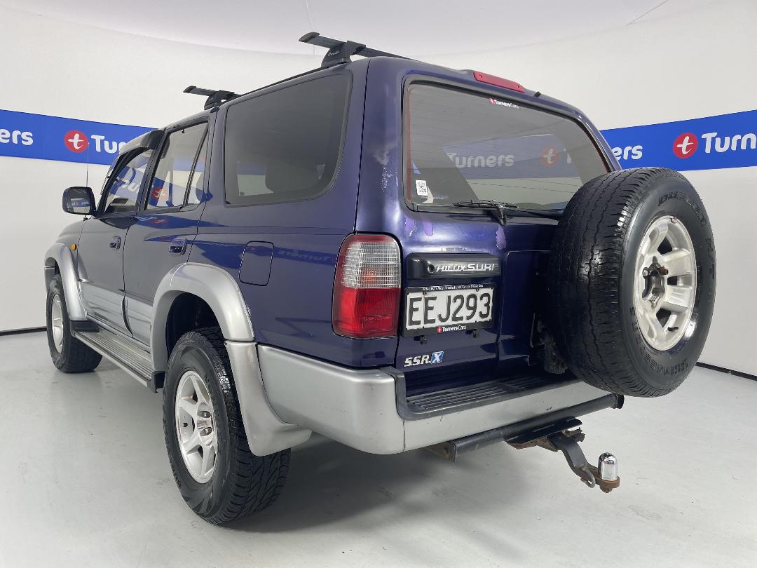 Photo '5' of Toyota Surf Photo '5' of Toyota Surf