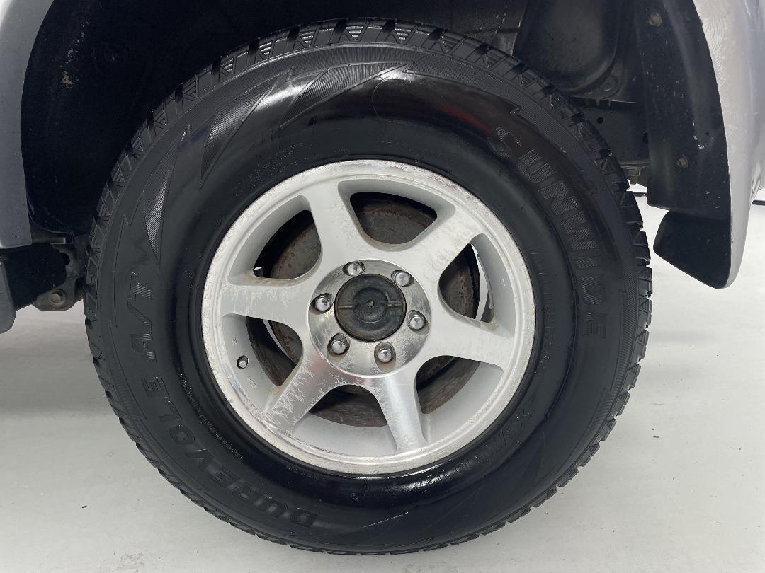 Photo '11' of Toyota Surf Photo '11' of Toyota Surf