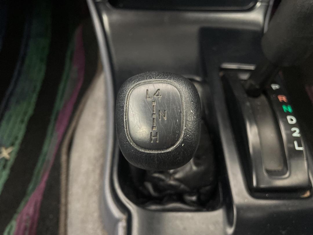 Photo '23' of Toyota Surf Photo '23' of Toyota Surf