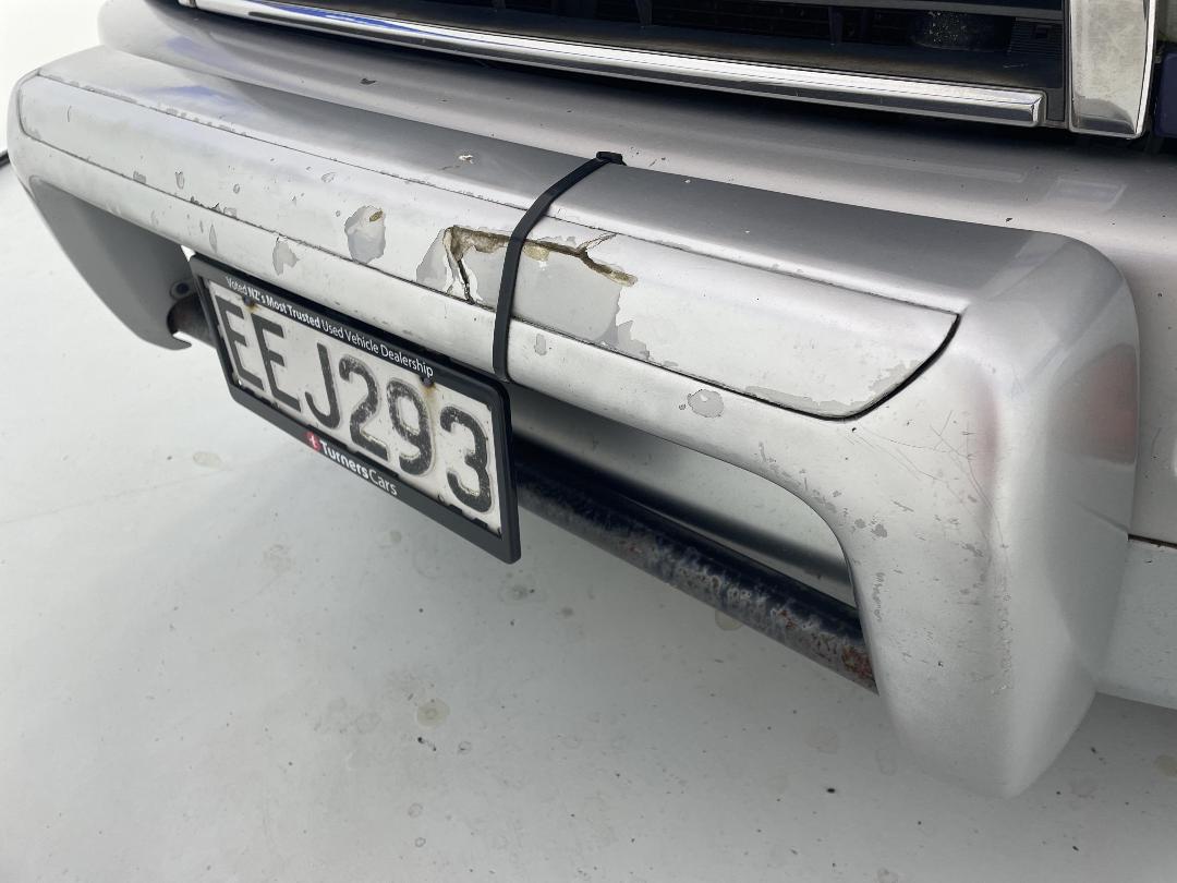 Photo '28' of Toyota Surf Photo '28' of Toyota Surf