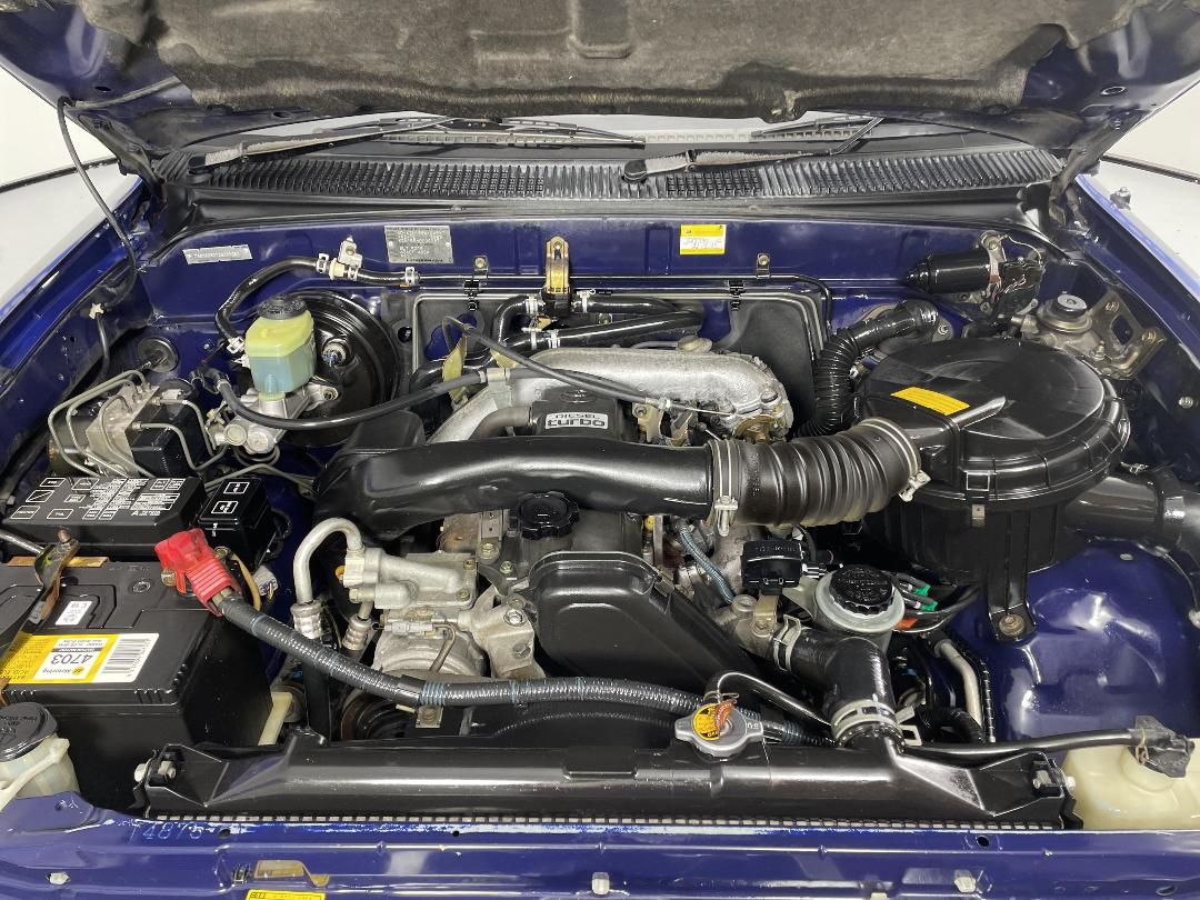 Photo '13' of Toyota Surf